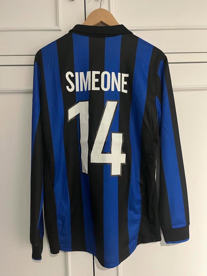 CAMISOLA INTER DE MILÃO RETRO MANGA LONGA SIMEONE