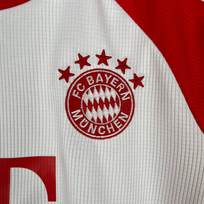 CAMISOLA BAYERN MUNICH I 23/24 CONJUNTO INFANTIL