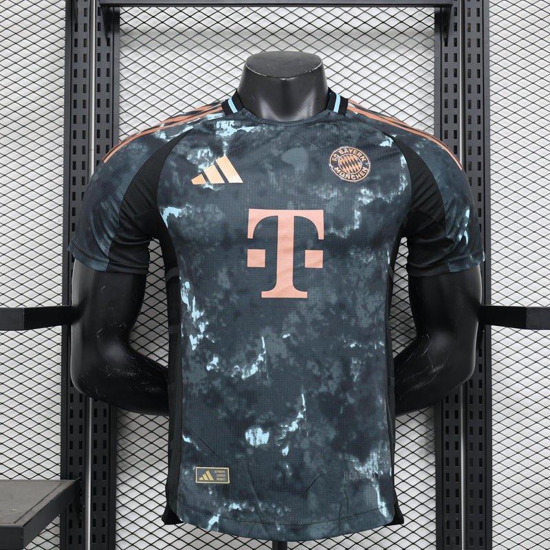 CAMISOLA BAYERN DE MUNICH II 24/25 homem (VERSÃO JOGADOR)