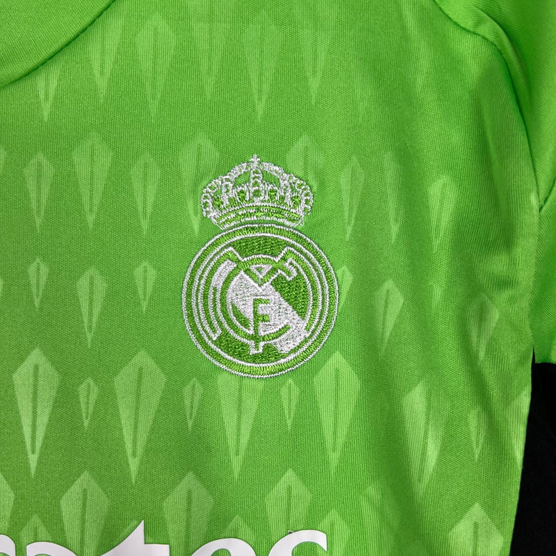 CAMISOLA REAL MADRID PORTERO/GUARDA REDES I 23/24 CONJUNTO INFANTIL