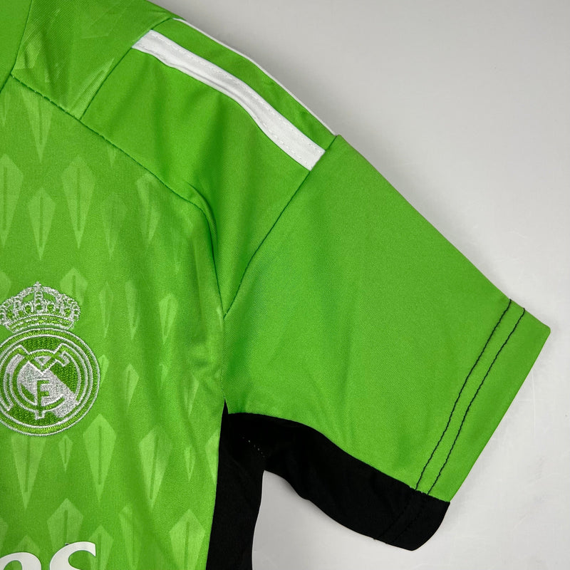 CAMISOLA REAL MADRID PORTERO/GUARDA REDES I 23/24 CONJUNTO INFANTIL