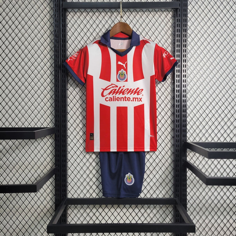 CAMISOLA CHIVAS GUADALAJARA I 23/24 CONJUNTO INFANTIL